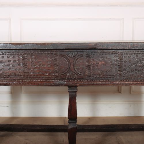 17TH CENTURY SPANISH OAK CONSOLE TABLE - ADDITIONAL PHOTO 17
