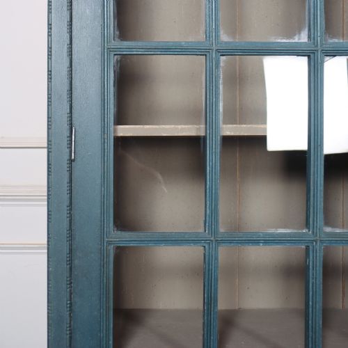 PAIR OF PAINTED LIBRARY BOOKCASE - ADDITIONAL PHOTO 12