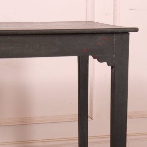 ENGLISH PAINTED OAK LAMP TABLE - ADDITIONAL PHOTO 2