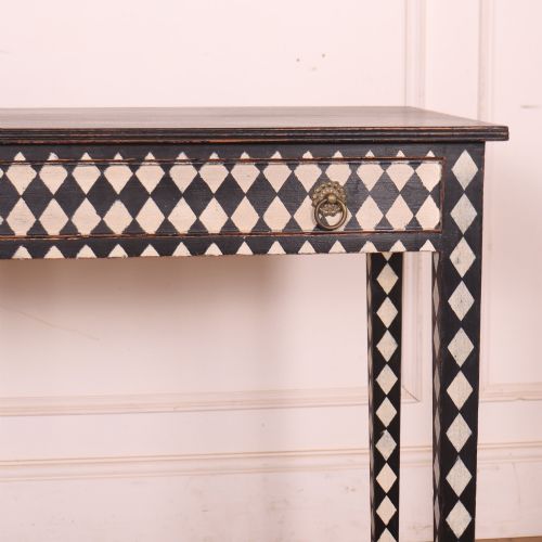 ENGLISH PAINTED LAMP TABLE - ADDITIONAL PHOTO 2