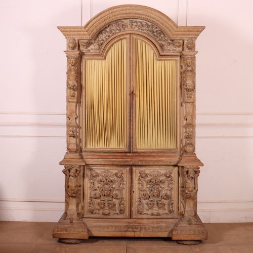 ITALIAN CARVED WOOD VITRINE