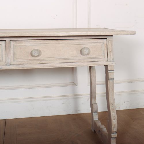 SPANISH BLEACHED OAK SERVER - ADDITIONAL PHOTO 3
