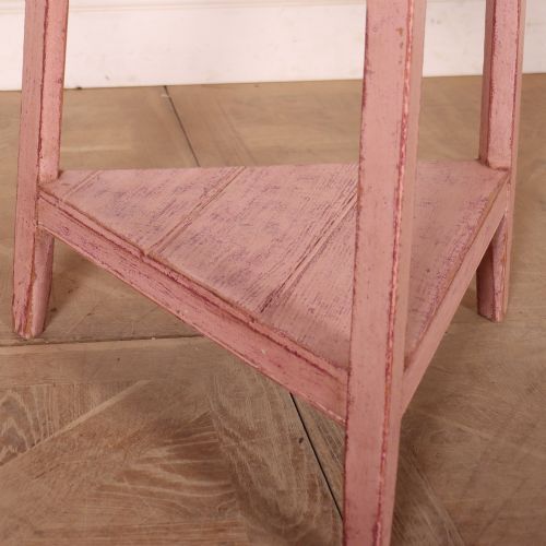 19TH CENTURY PAINTED CRICKET TABLE - ADDITIONAL PHOTO 4