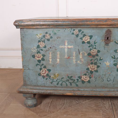 SWEDISH MARRIAGE CHEST - ADDITIONAL PHOTO 1