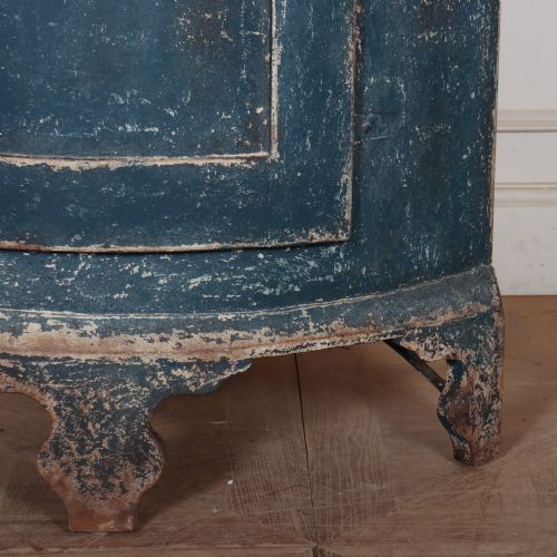 SWEDISH BOWFRONTED CORNER CUPBOARD - ADDITIONAL PHOTO 5