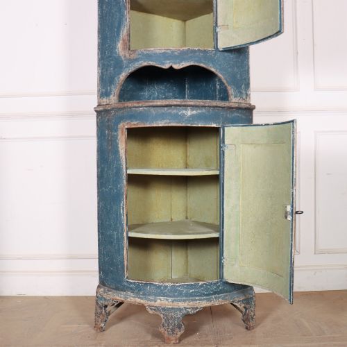 SWEDISH BOWFRONTED CORNER CUPBOARD - ADDITIONAL PHOTO 9