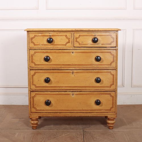 ENGLISH CHEST OF DRAWERS