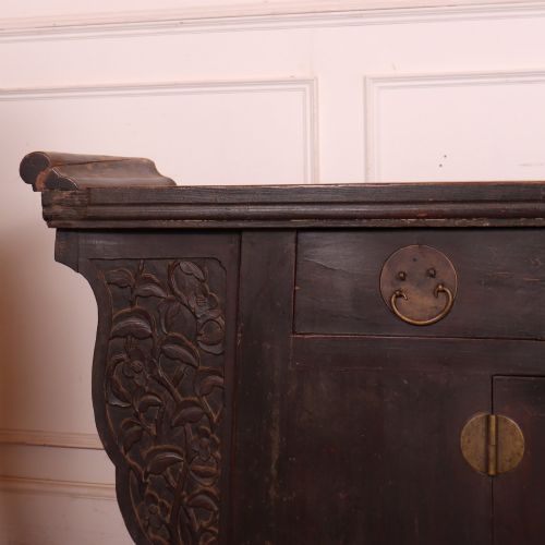 ANTIQUE CHINESE SIDEBOARD - ADDITIONAL PHOTO 1