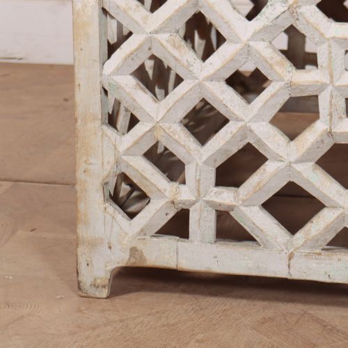 UNUSUAL ANGLOINDIAN COFFEE TABLE - ADDITIONAL PHOTO 2