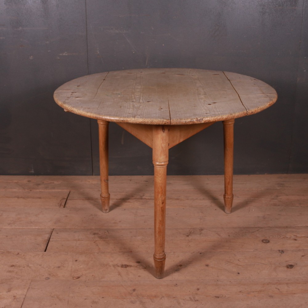 English Pine Cricket Table