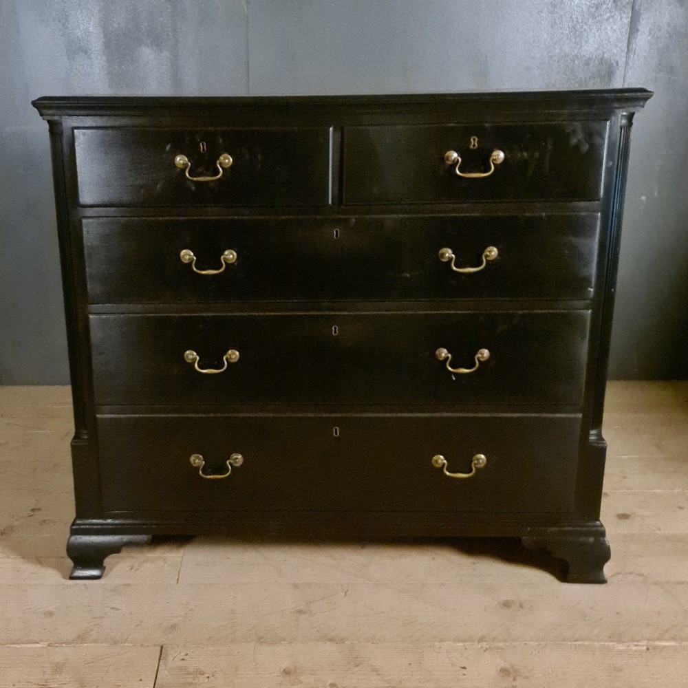 English Oak Chest of Drawers