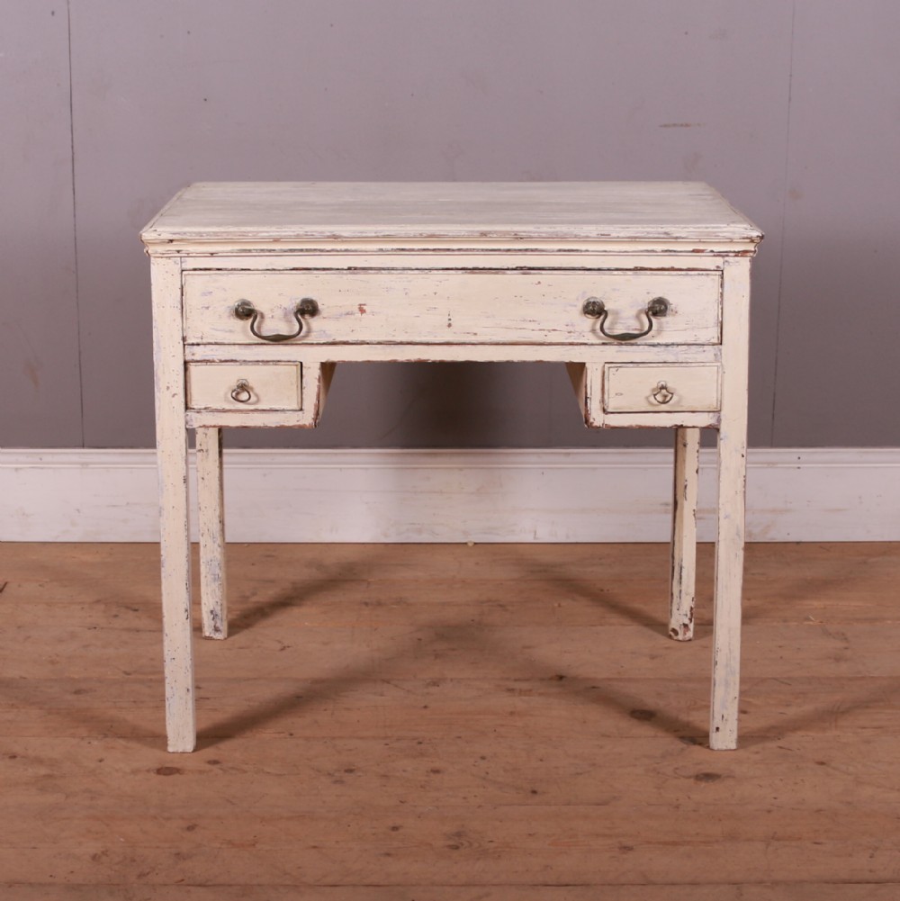 18th Century English Lamp Table