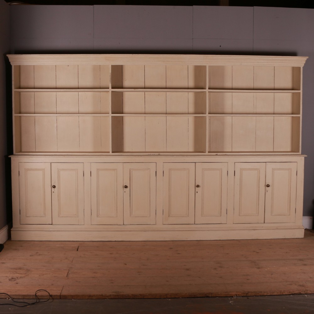 Large English Shop Fitting