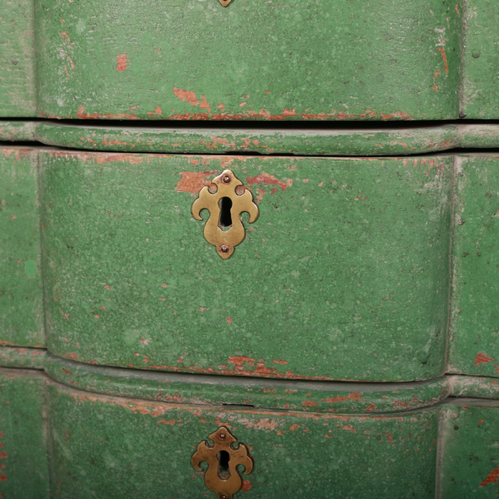 18th Century Dutch Serpentine Front Commode View VI