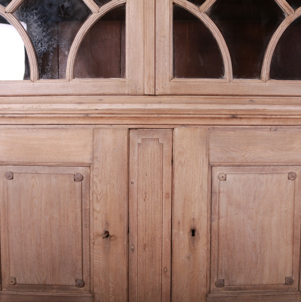 18th Century Dutch Display Cabinet View IV