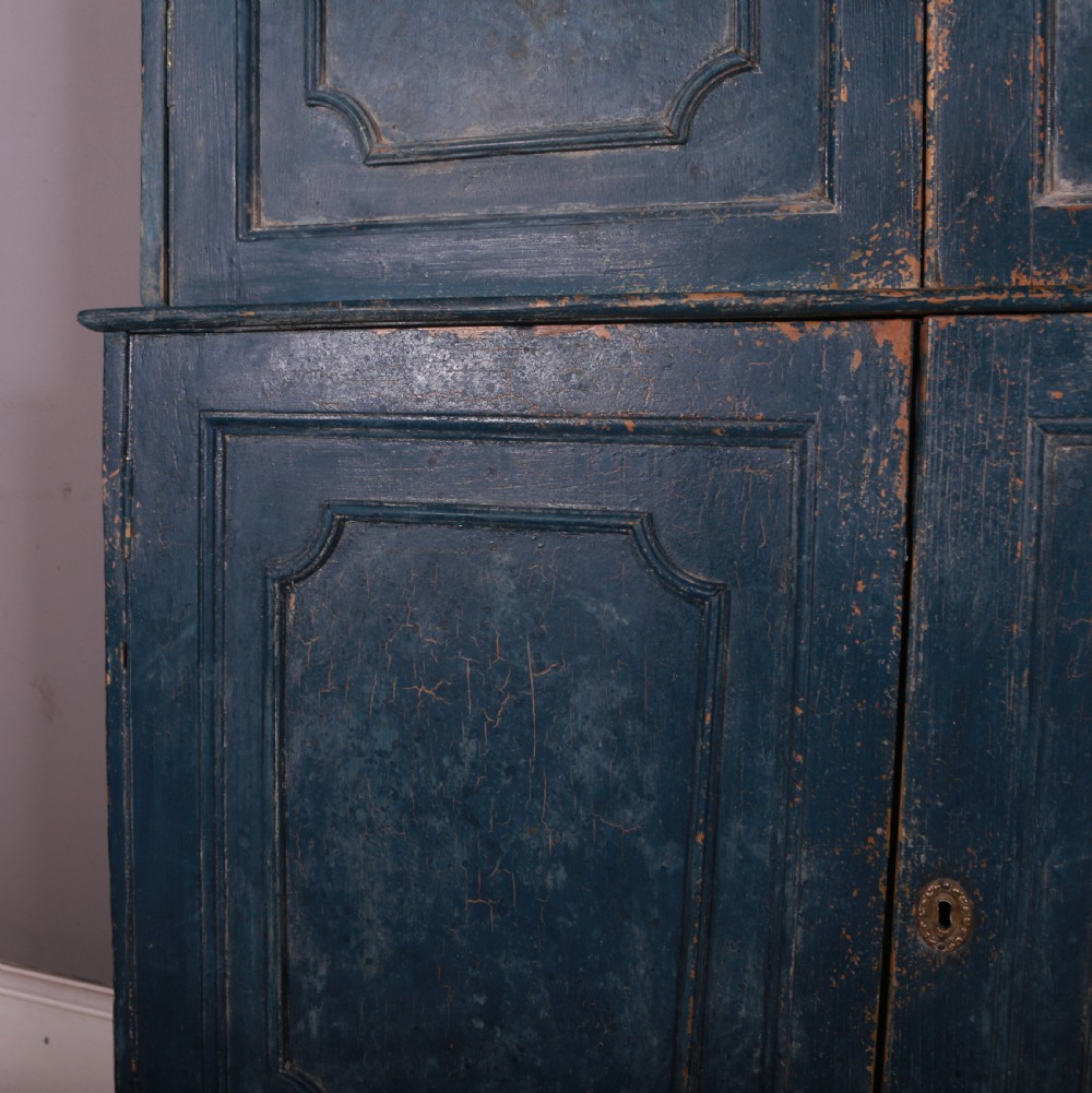 English Linen Cupboard View IV