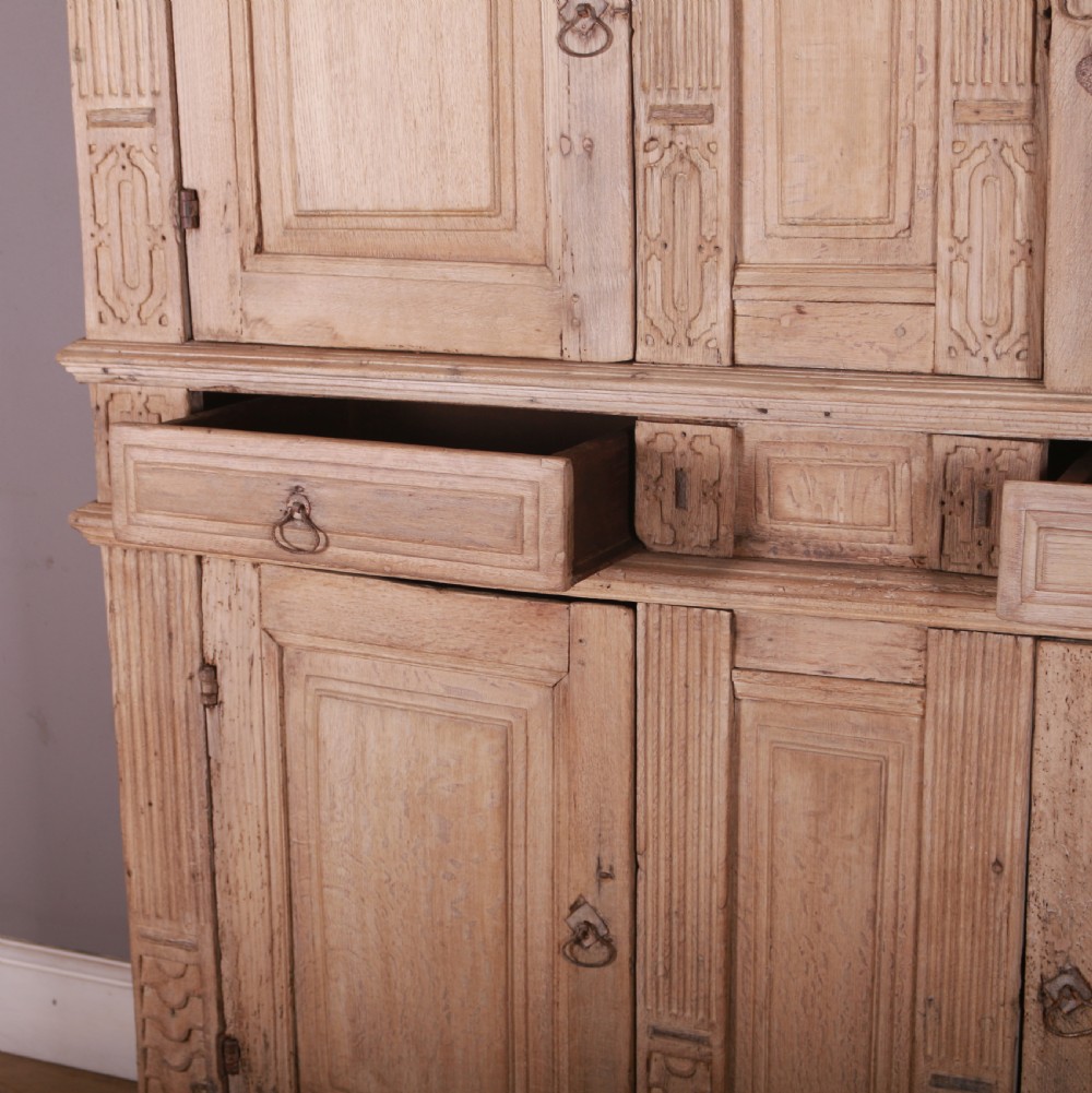 17th Century Dutch Linen Cupboard View XI