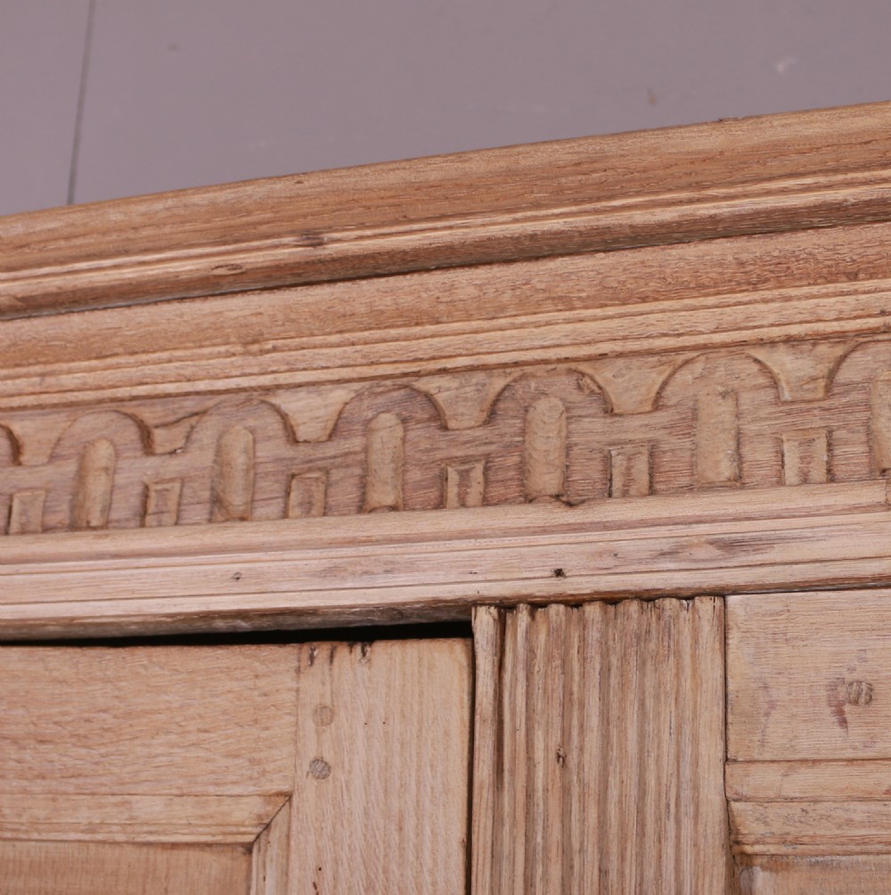 17th Century Dutch Linen Cupboard View XII