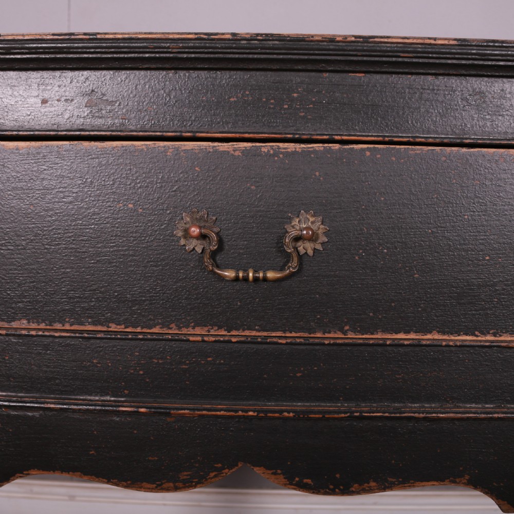 Pair of English Painted Dresser Bases  View VIII