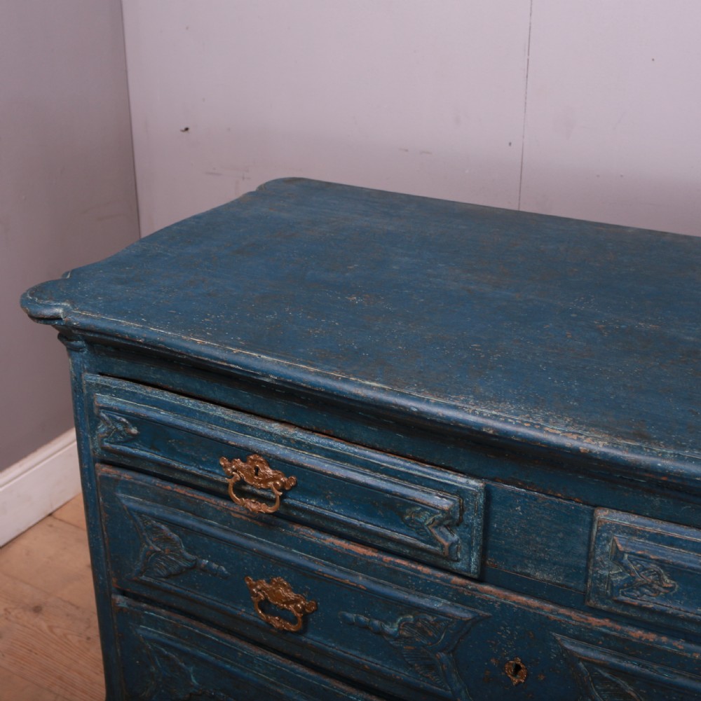 18th Century Portuguese Commode View X