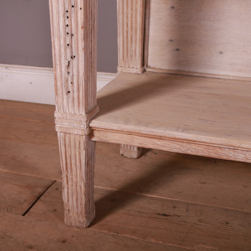 English Bleached Oak Counter View X