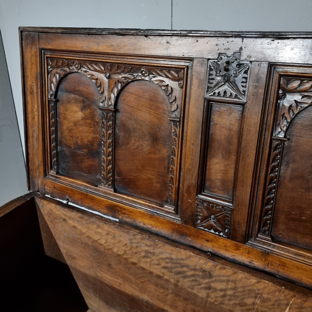 17th Century Italian Cassone View XIII