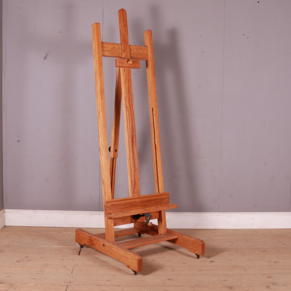 Scottish Oak Artists Easel