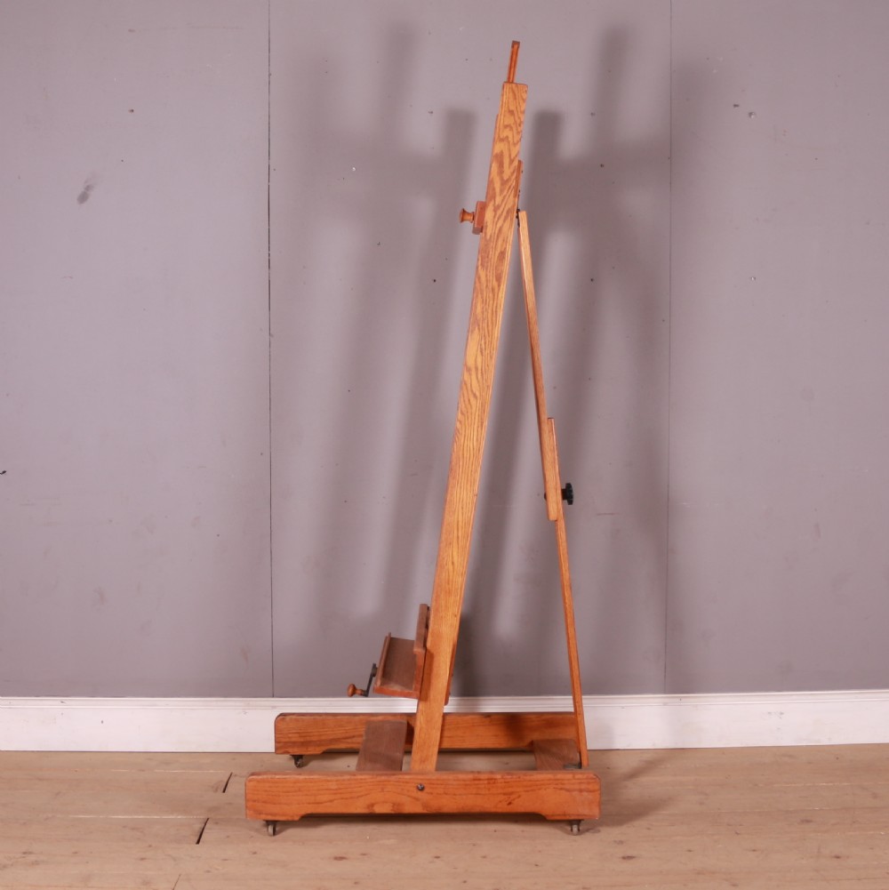 Scottish Oak Artists Easel View IV