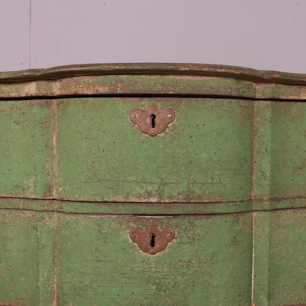 18th Century Dutch Serpentine Front Commode View VI