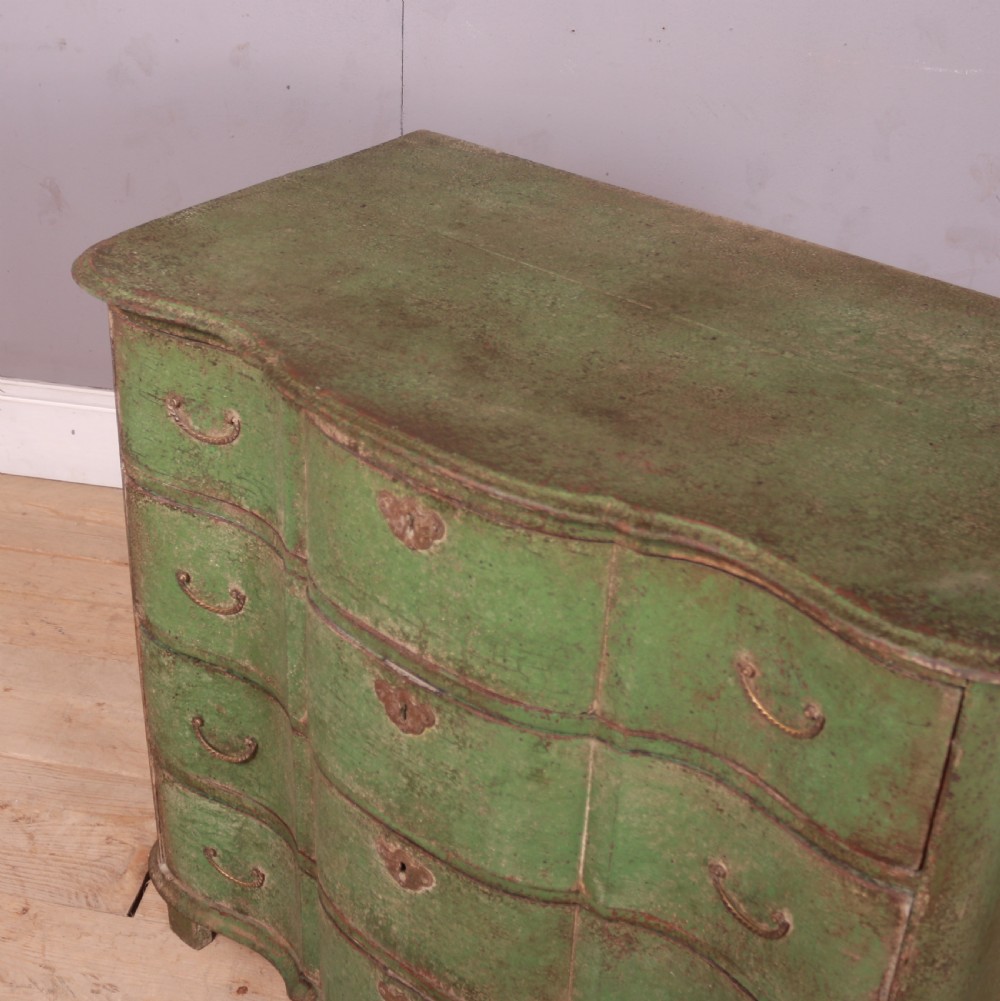 18th Century Dutch Serpentine Front Commode View VIII