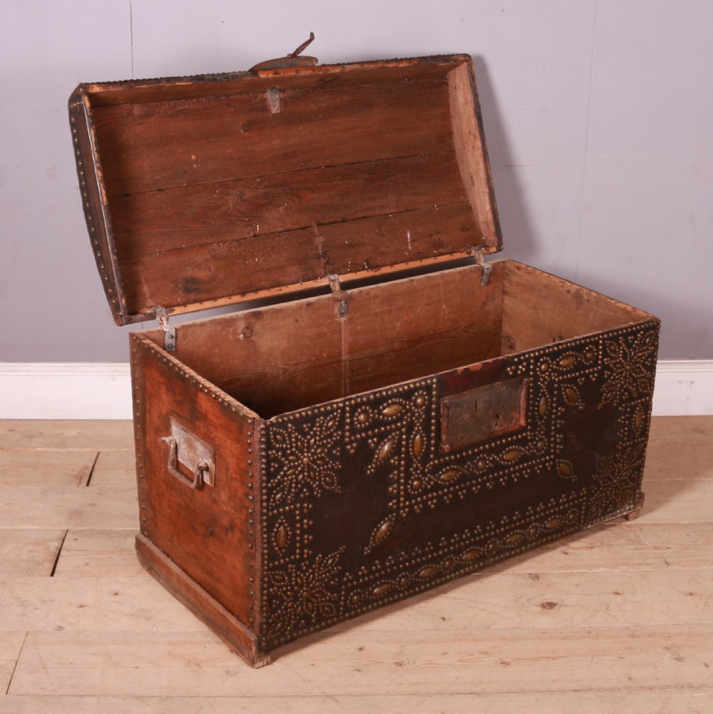 Studded Leather Travel Chest View XI