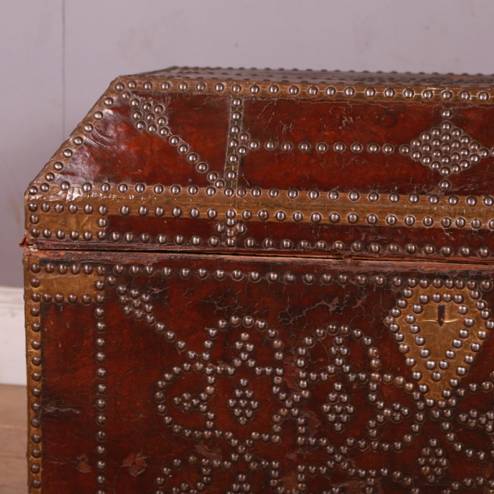 French Leather Travel Chest View VII