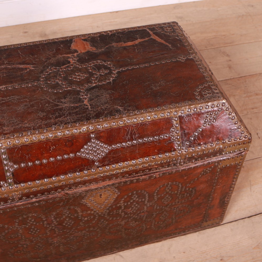 French Leather Travel Chest View IX