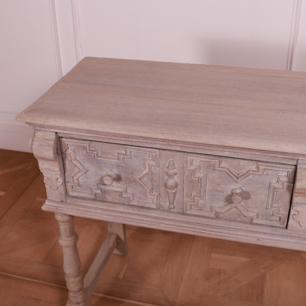 18th Century English Dresser Base View V
