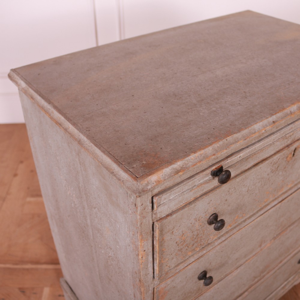 Painted Pine Chest of Drawers View VI