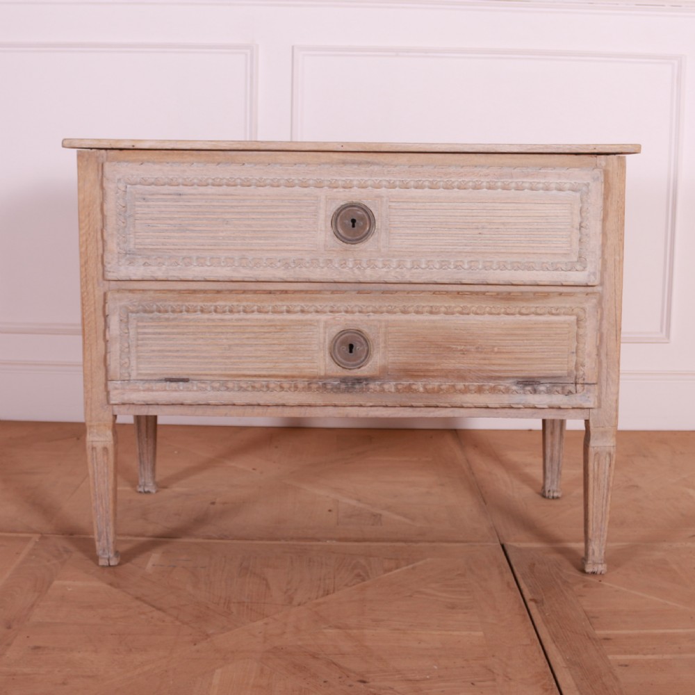 18th Century Bleached Oak Commode View IV