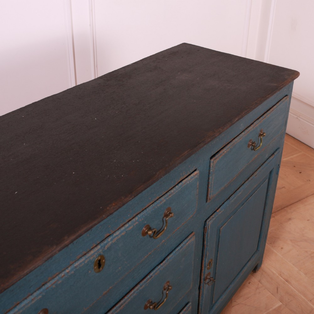 18th Century English Dresser Base View VI