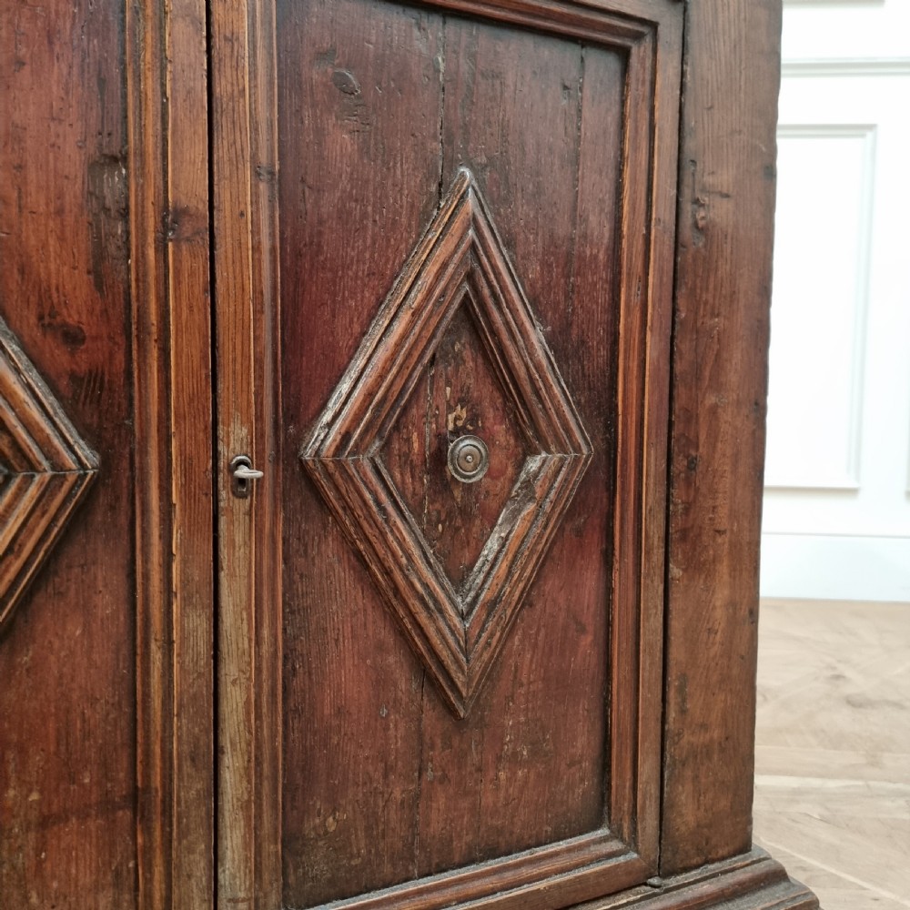 Small 18th Century Italian Buffet View III