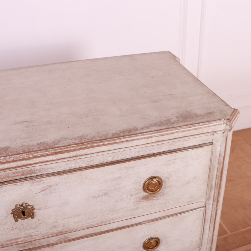 Gustavian Style Painted Commode View VII
