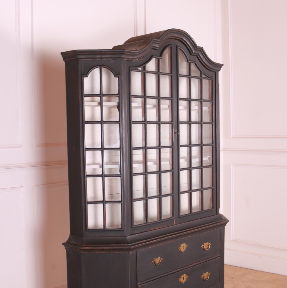 Dutch Painted Vitrine View III