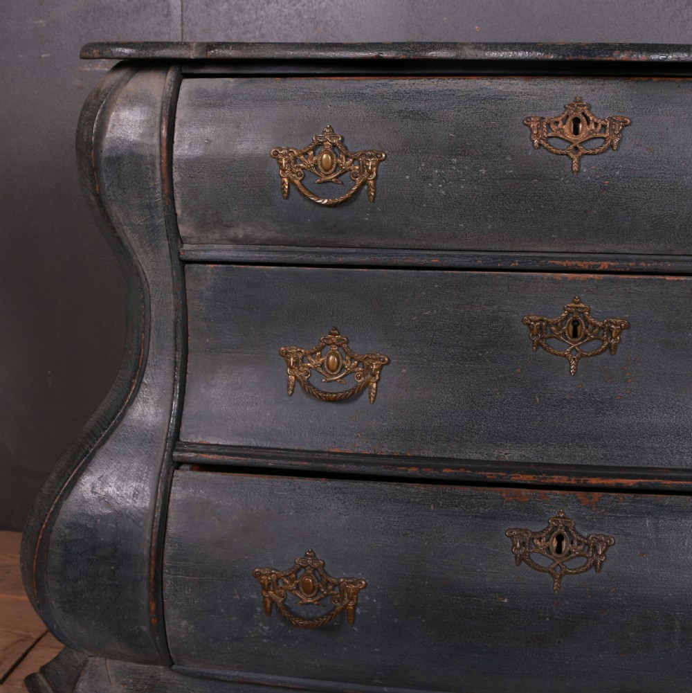 Dutch Bombe Commode View IV