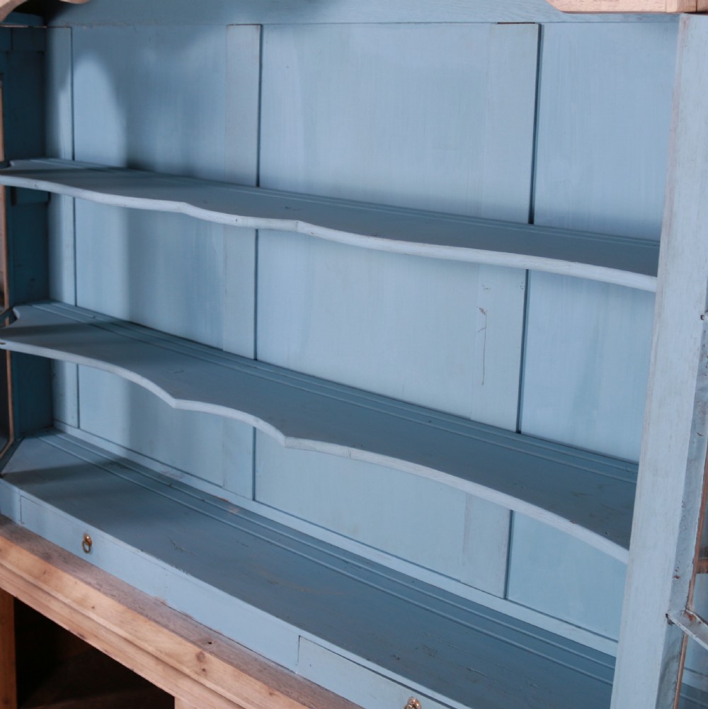 Dutch Bleached Oak Vitrine View IX