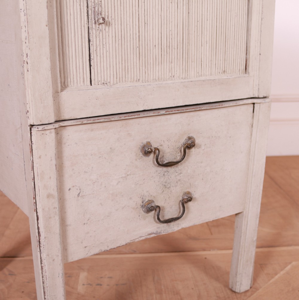 18th Century English Bedside Cupboard View III