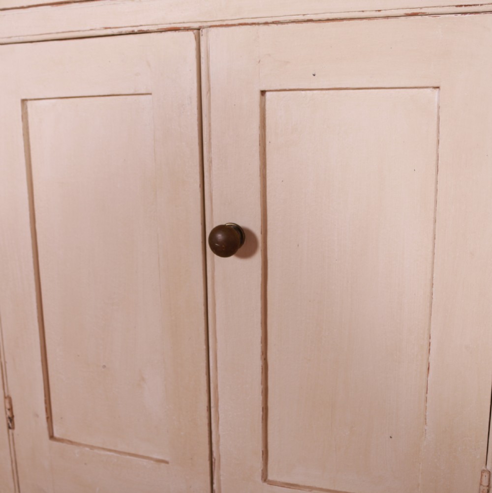 English Country House Dresser View V