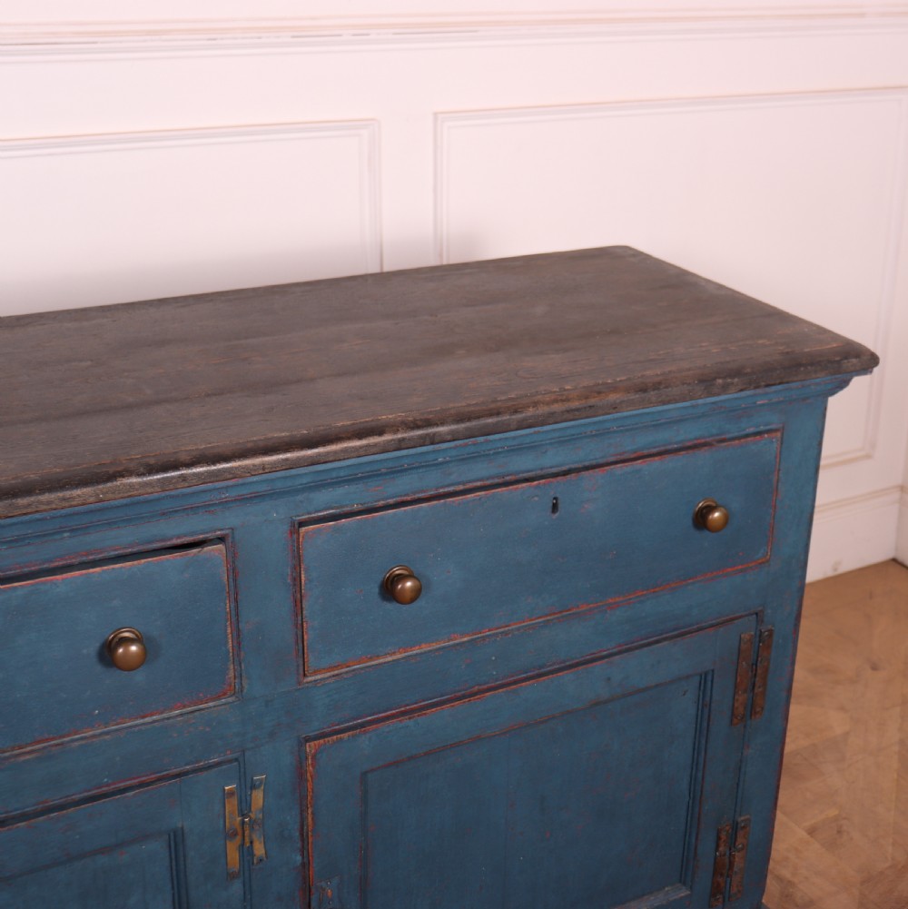 18th Century English Dresser Base View VIII