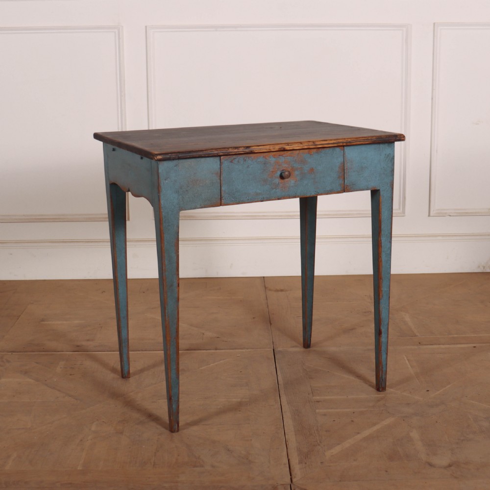 Swedish Painted Lamp Table