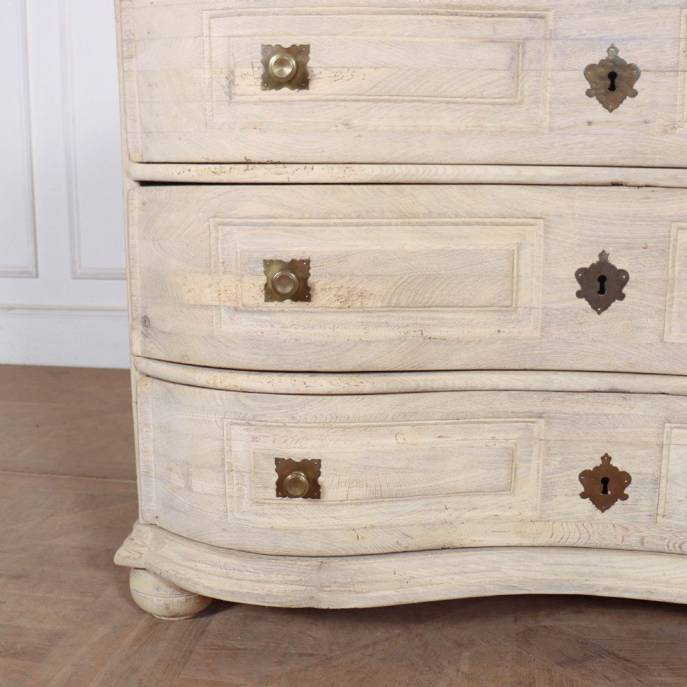 18th Century Serpentine Commode View VI