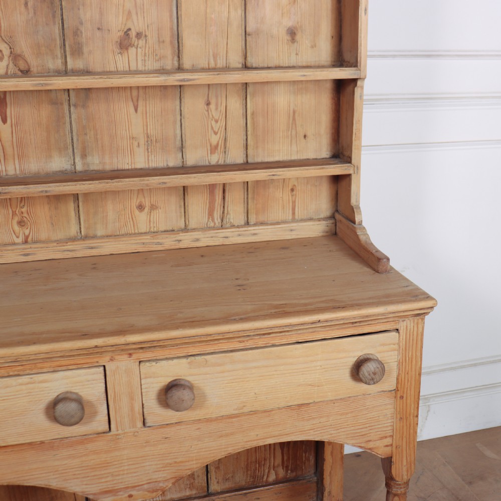 Welsh Pine Potboard Dresser View IX