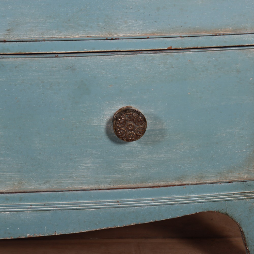 English Bowfront Chest of Drawers View VI