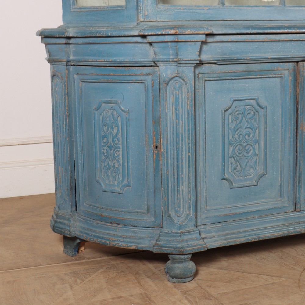 18th Century Dutch Display Cabinet View VI